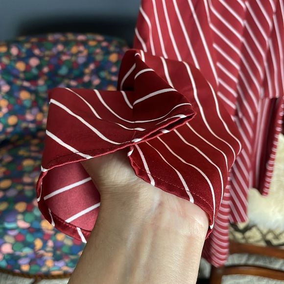 Who What Wear NWT merlot white navy striped asymmetrical hem long sleeve dress - Picture 7 of 16